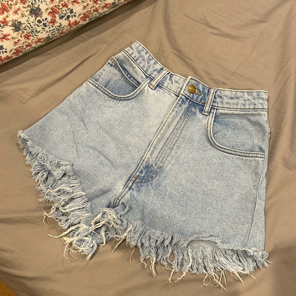 jean shorts zara